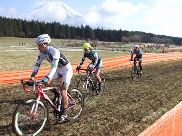 CCM2014_8C1race.jpg