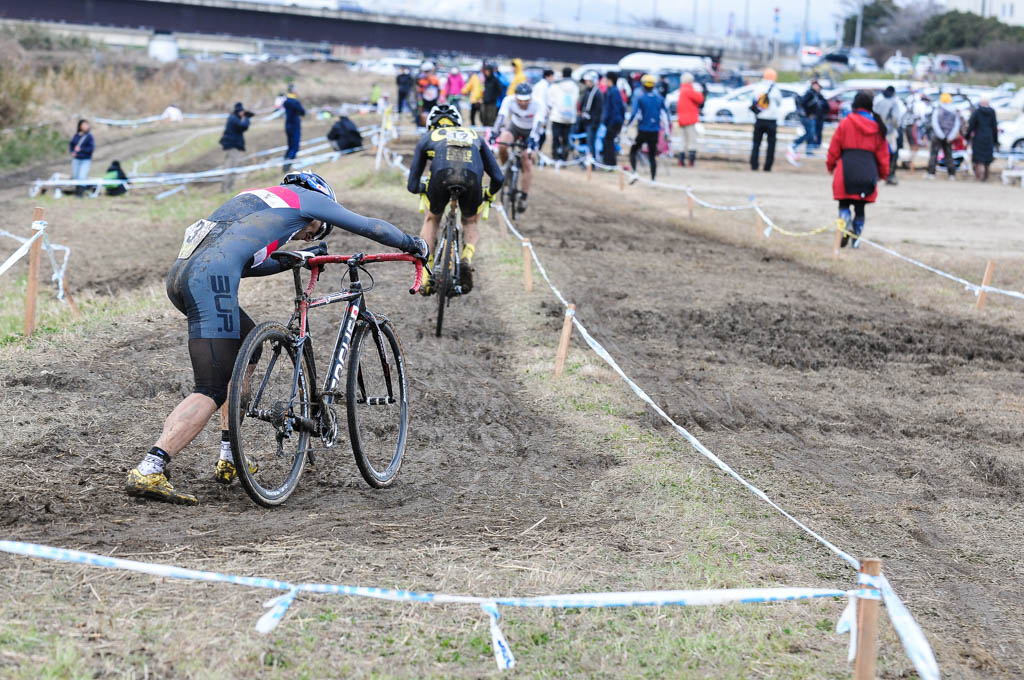 http://www.cyclocross.jp/news/3SD_0223.jpg