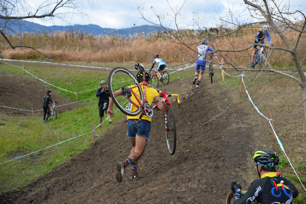 http://www.cyclocross.jp/news/61D_0769.jpg