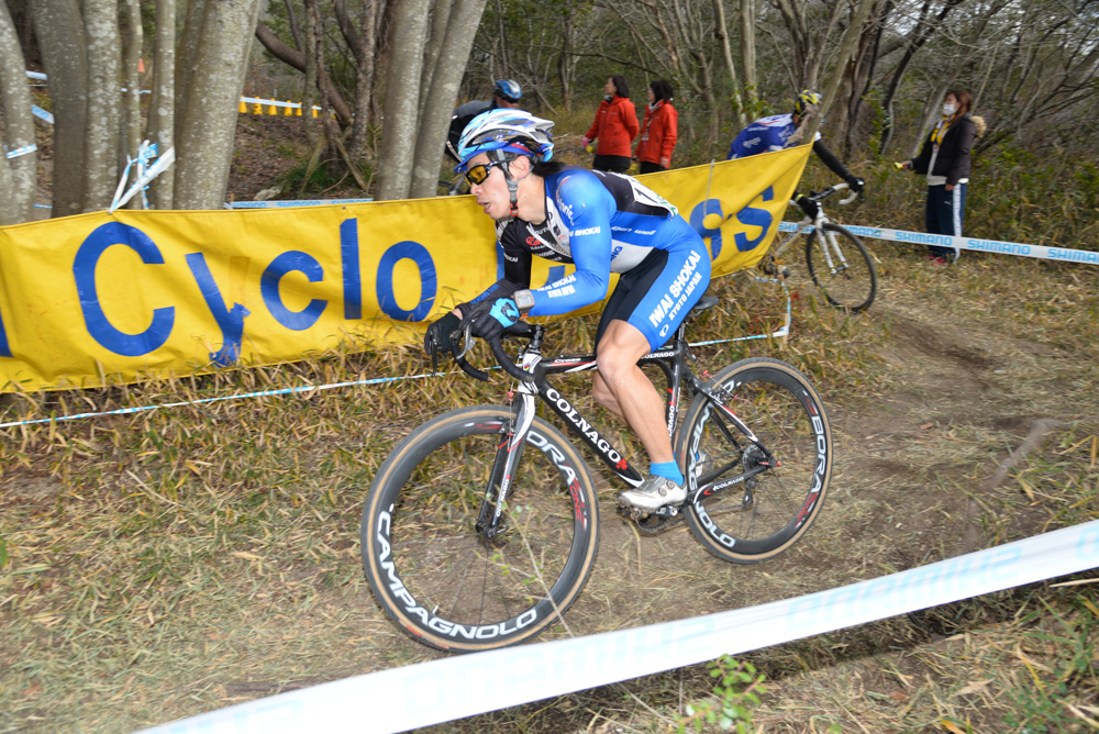 http://www.cyclocross.jp/news/61D_1269.jpg