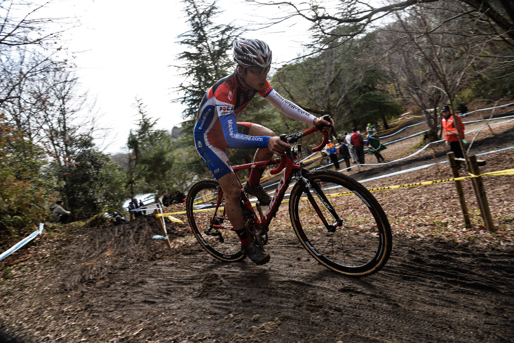 http://www.cyclocross.jp/news/61D_5445.jpg