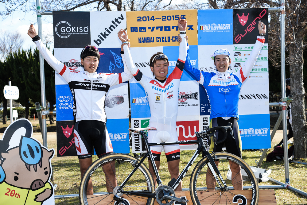 http://www.cyclocross.jp/news/61D_7510.jpg