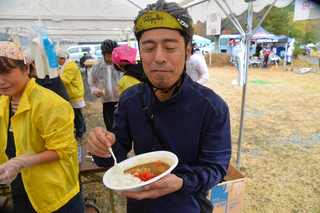 http://www.cyclocross.jp/news/61D_7869.jpg