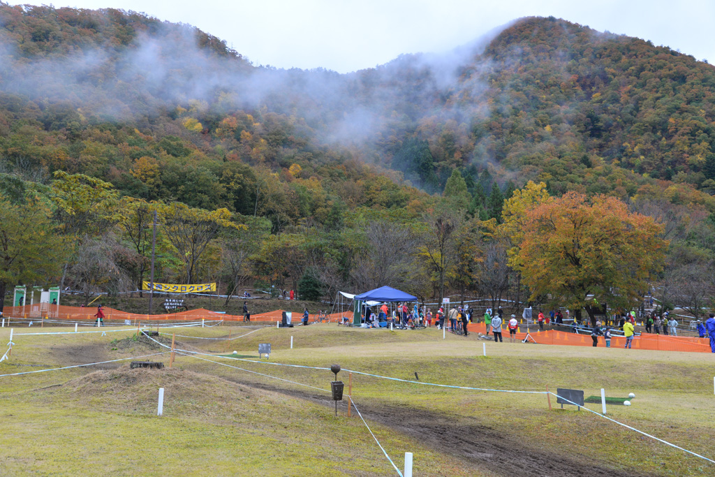 http://www.cyclocross.jp/news/61D_8085.jpg