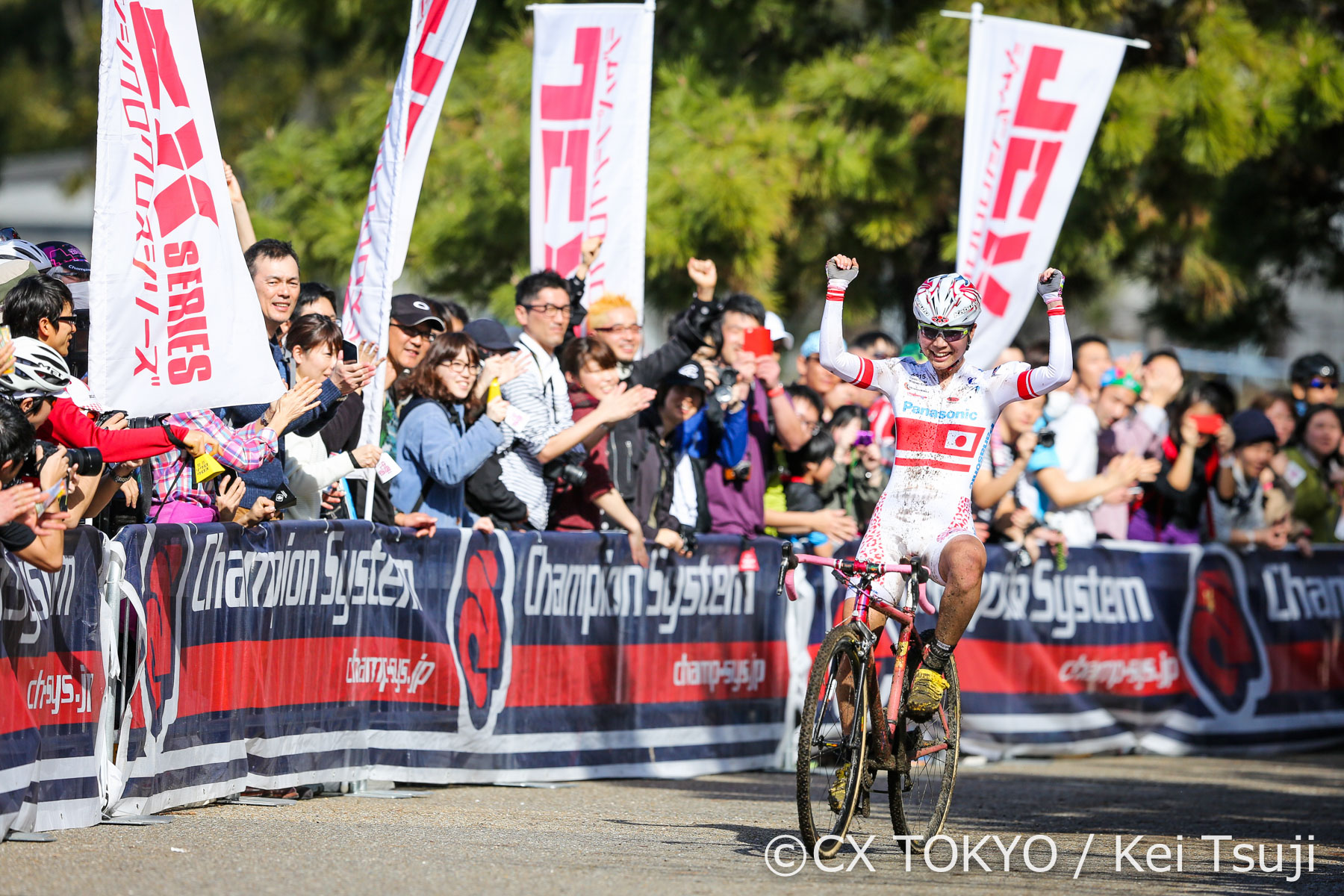 http://www.cyclocross.jp/news/CXT6.jpg