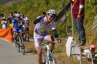 http://www.cyclocross.jp/news/assets_c/2015/10/3SD_0142--thumb-400xauto-1482.jpg