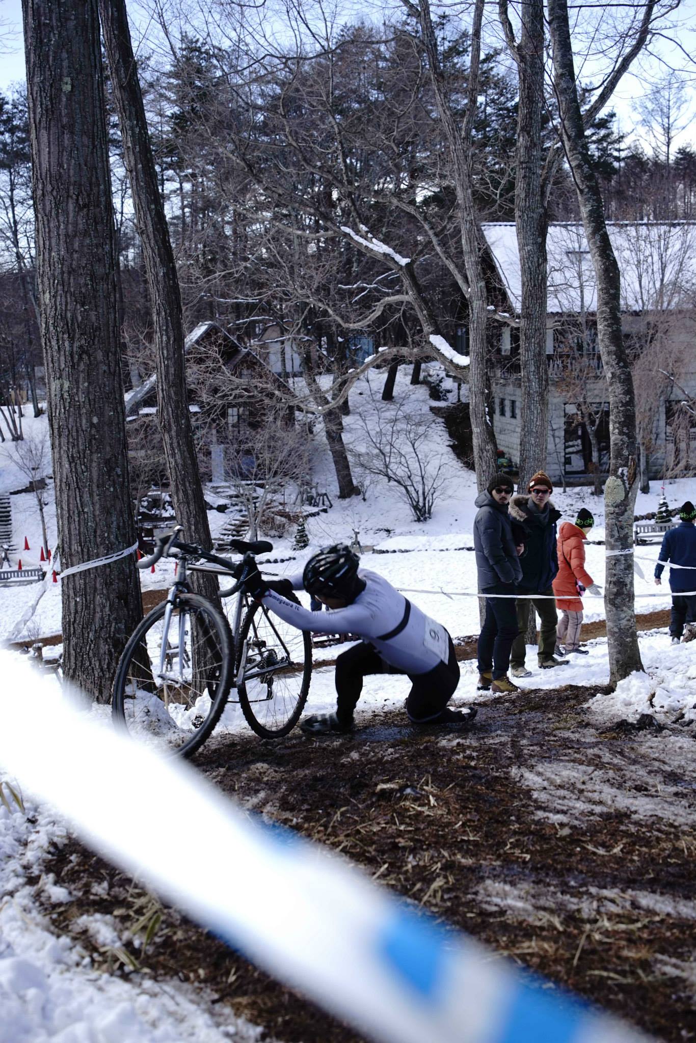 http://www.cyclocross.jp/news/ccm2014-15%2310slip.jpg