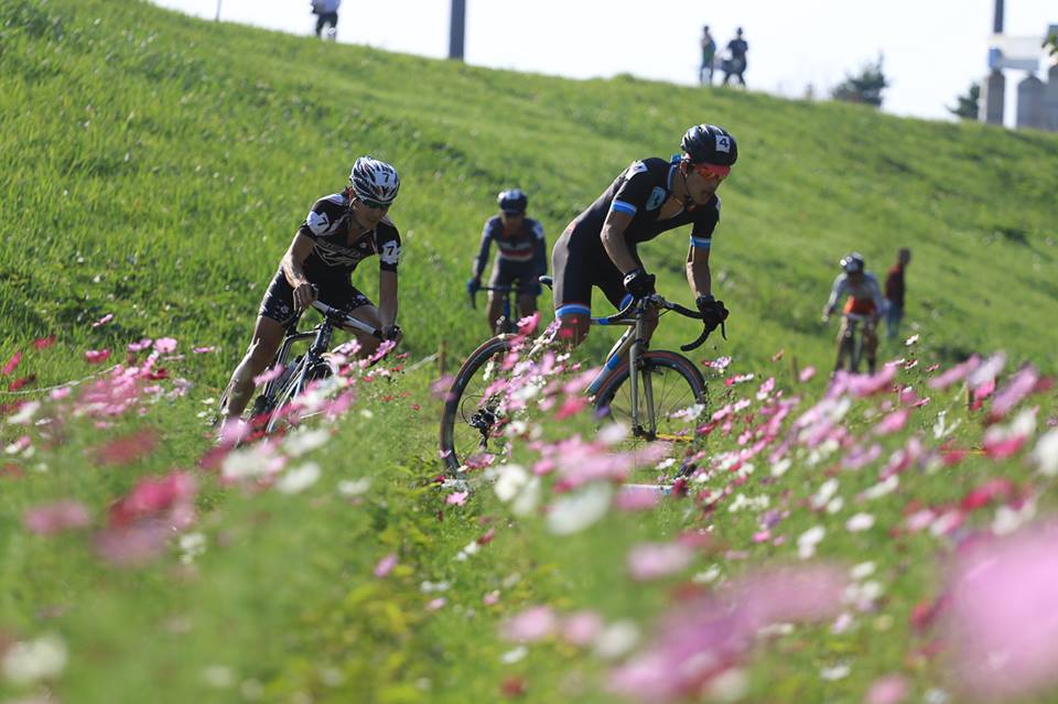 http://www.cyclocross.jp/news/cxk/CXK156002rp%20%287%29.jpg