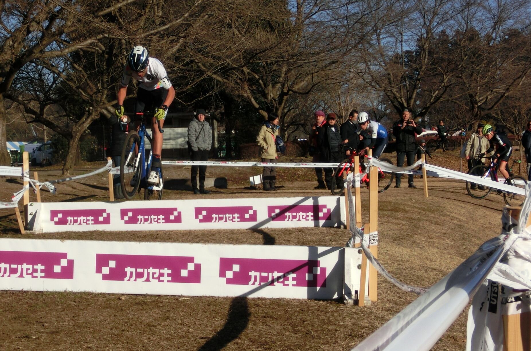 https://www.cyclocross.jp/news/7290c9f27121537d2e4d64368ba343c3de925356.JPG