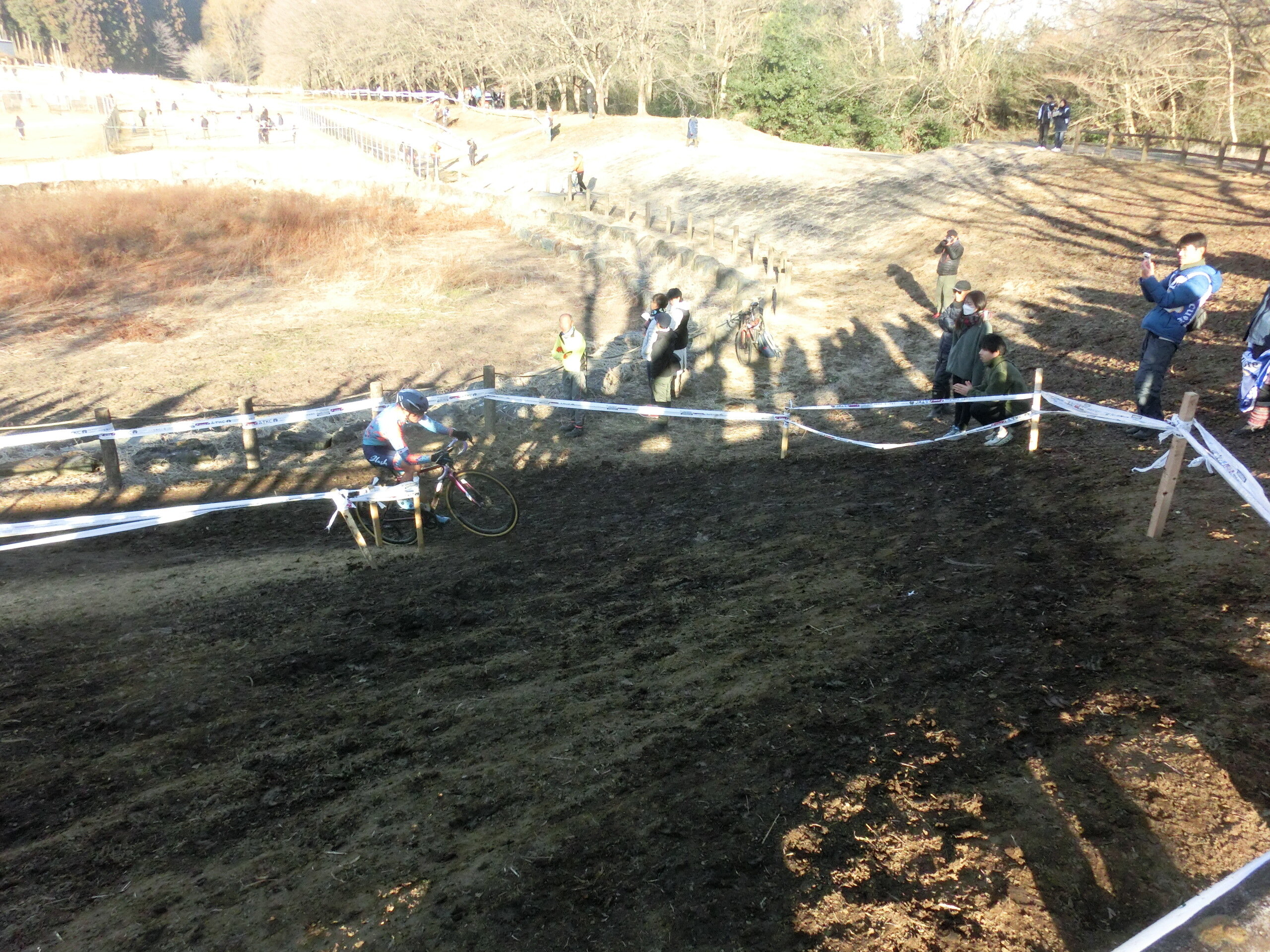 https://www.cyclocross.jp/news/CIMG8710.JPG